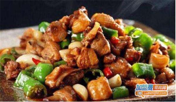 菜加盟概述 渝乡村家常菜隶属于北京联合渝乡人家餐饮管理